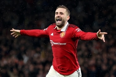 マンU、DFルーク・ショーとの契約延長を発表「すべてを捧げる」…新契約