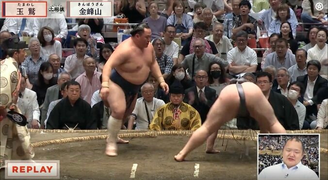 41歳・玉鷲が「尋常じゃない」 劣勢から一気の逆襲劇を大山親方も絶賛「ここでダメかなと」流れを変えた“押し返し”…館内歓声やまず 5枚目