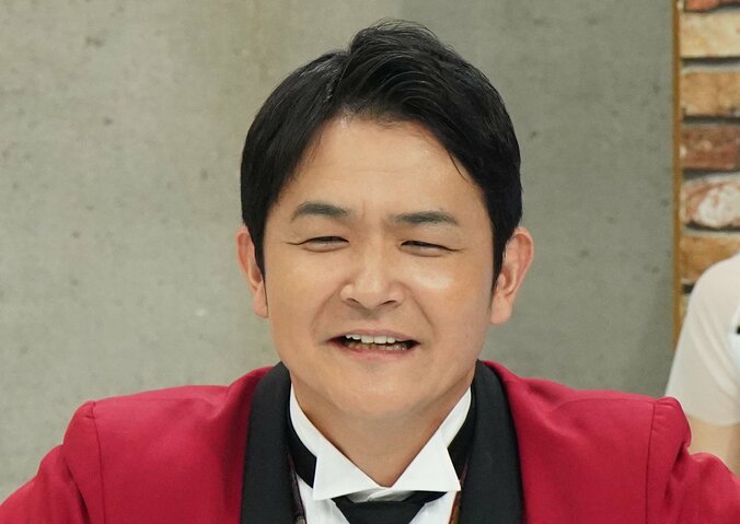 【写真・画像】千鳥ノブ「イヤな流出写真みたい」「ベッドの上より恥ずかしい」アイドルとの2ショットチェキに衝撃　1枚目