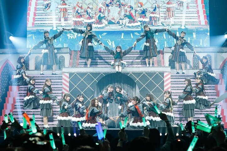 【ライブレポート】「この時間が永遠に続けばいいのに…」けやき坂46が初のクリスマス3daysライブ完走、感極まるメンバーも