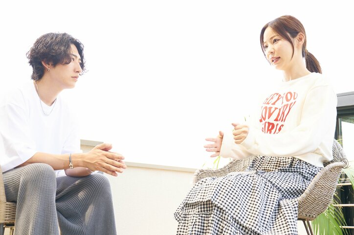 親友同士の女性2人を最後まで振り回した男性が号泣謝罪…前代未聞の泥沼展開へ