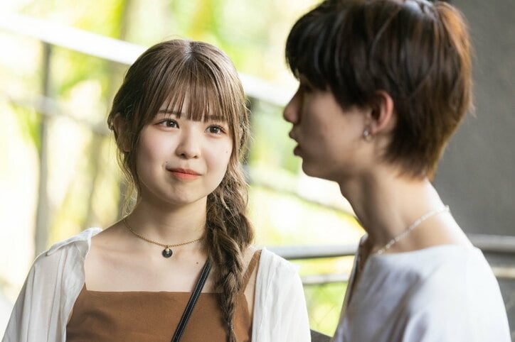 爆モテ高3女子、気になる男子からの手繋ぎをかわいく“拒否”「手より言葉の方が嬉しい」『今日好き』卒業編2023第5話