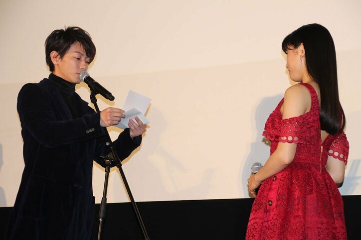 土屋太鳳、佐藤健からの手紙に涙「同じ時代に生きられて良かった」