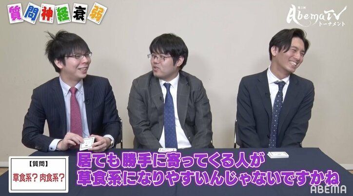 カップルだらけの猫カフェに2人でも平気「かわいいよね」とデレる糸谷哲郎八段・都成竜馬六段の超仲良しな関係