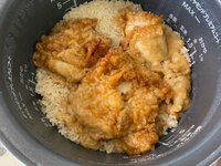 宮崎謙介『完成・ケンタッキー炊き込みご飯』