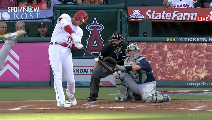 大谷翔平、初回ピシャリ投球直後に初球打ちで8戦連続安打！「マジで簡単に打つな」 打率.308に上昇 1枚目