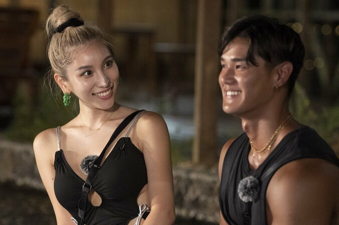 セクシーな女王様系美女「恥ずかしくない。かっこいいよ」シャイなマッチョを巧みに誘導…凄すぎる恋愛テクニック『シャッフルアイランド Season3』#2 3枚目