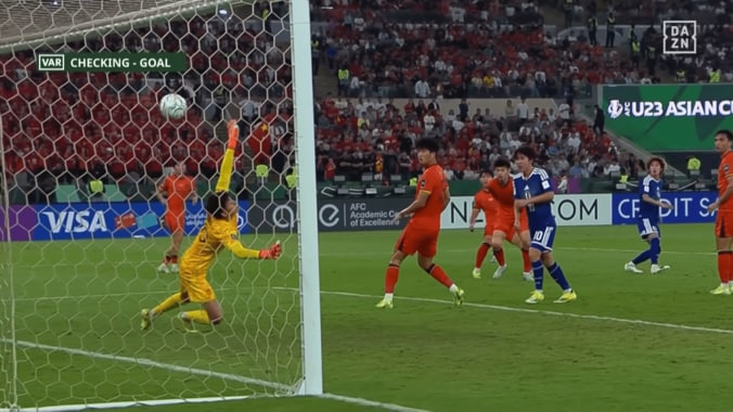 【写真・画像】「遠藤航Ver.2.0」日本代表MF、中国粉砕の“縦回転”スーパーゴール！「自分で決めるのか」小倉幸成がボール奪取から衝撃弾【U23アジアカップ】　1枚目