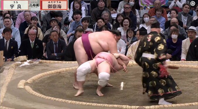 「何を見せられてるんだw」“粘りすぎた”宇良がものすごい体勢に 「怪我させないように気をつけた」御嶽海の優しさにファン注目 2枚目
