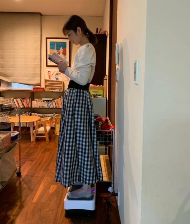  小倉優子、長男が撮影した勉強中の姿を公開「頑張って」「大変ですね」の声 