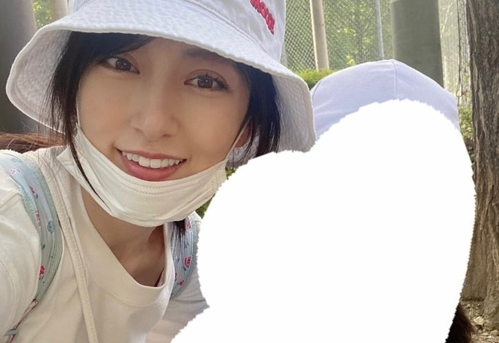  熊田曜子、三女の幼稚園の親子遠足に参加「朝からい〜っぱい歩いた」 
