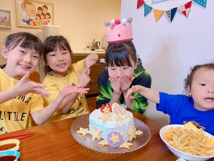 エハラマサヒロの妻、長女の誕生日を家族で祝福「パパがお寿司屋さんの大将です」