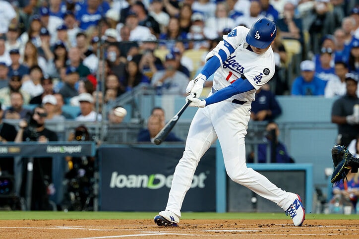 【写真・画像】なんで…！？ 大谷翔平、爆速先頭打者弾で“異変”「そらビビる」「止まった」被弾した投手の様子がおかしくなる「ドン引きやん」　1枚目