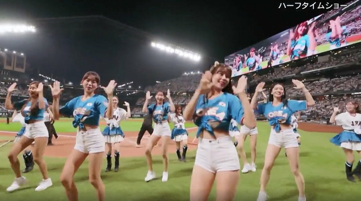 こんなの見たことない… 日韓チアリーダーがガチすぎる“きつねダンス