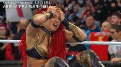 「脱げるって」ラッパー美女レスラー、大勝負に参戦もファン驚きのハプニング発生 コスチュームを引っ張られ“あわや”