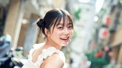 「制コレ」史上最高クラス美少女・稲光亜依、台湾で水着＆チャイナドレス姿を披露 『ヤンジャン』表紙＆巻頭グラビア