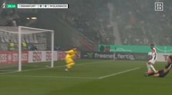 嘘だろ！板倉滉、“ネスタ級”スライディングで決定機を阻止「完璧すぎる」ゴール目前で完全封殺した瞬間