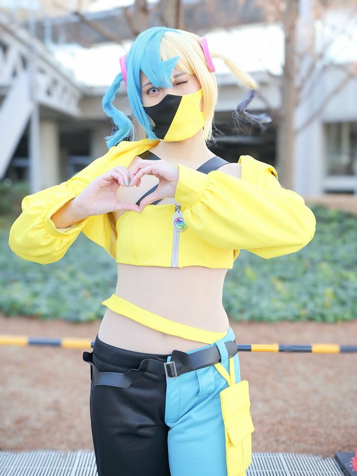 【写真・画像】【2025冬コミケ】コスプレイヤー写真一覧｜『NIKKE』『エヴァ』「ホロライブ」など　4枚目