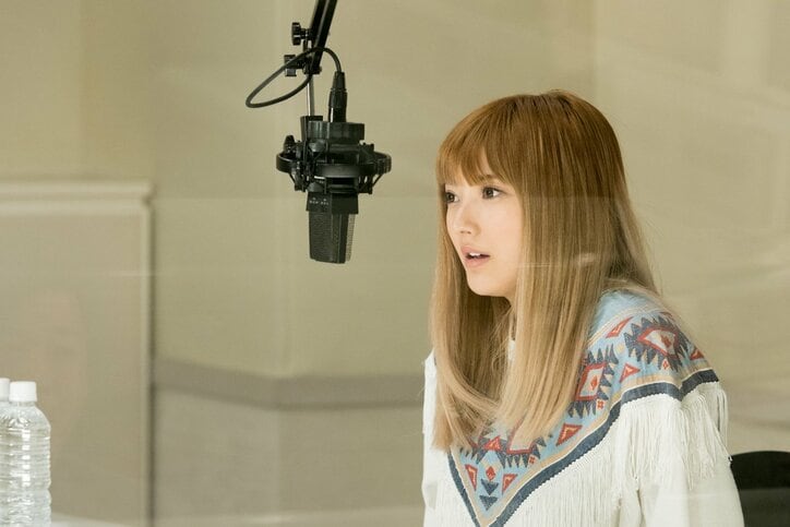 「AYUはバカじゃない」1stアルバム発売日にラジオ出演しオリコン1位に！アユの快進撃始まる『Ｍ 愛すべき人がいて』第5話