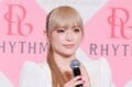 浜崎あゆみ、8年ぶりイベント出演でゴキゲン「庭にサウナ作りました。12人ぐらい入れますので来て下さい」とお誘いも飛び出す