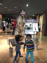 大渕愛子『珍しい家族5ショット』