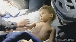 3歳の男の子をがれきから救出…ベネズエラ地震から1週間“燃料不足”で救出進まず