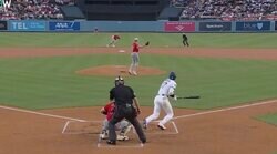 手を出すなよ！ 大谷翔平、“高速ゴロ”が爆速通過「危険すぎ」「怪我するぞ」168キロ“強烈ピッチャー返し”に「取れるわけない」