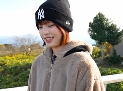 世界的アイドルを目指す15歳美女、レッスン場もなく「冷蔵庫を鏡にして練習」過酷な環境明かす