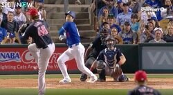 巨人はなんで放出したんだ！「菅野より勝ちそう」「ローテいけるだろ」大谷翔平が“元巨人の助っ投”と対戦→爆速タイムリーヒットを放つ瞬間　大谷にはビビるも“戸郷直伝”スプリットで好投