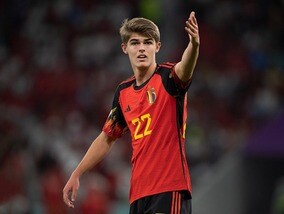 W杯決勝出場のジルーは少し休ませたいミラン　トップ下本職のデ・ケテラエルをCFで起用する可能性も