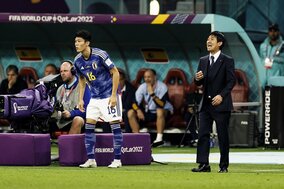 「前半で打開できたのは久保建英だけ」「スペインの起点に冨安がふた」「谷口はいつも素晴らしい」【日本代表、目標のW杯8強へ一歩前進! スペイン撃破後の激論】(3)