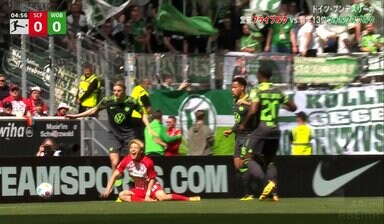 「PKだろ！」堂安律が絶叫！ ボックス内で足をガッツリ踏まれて倒される→ファウルなし判定でスタジアム騒然の一部始終