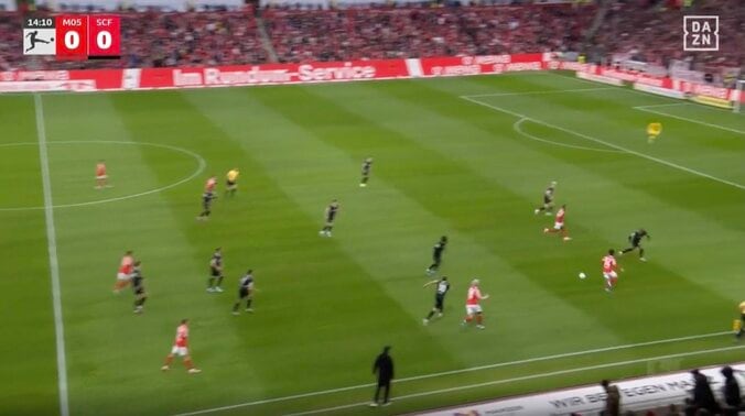 【写真・画像】場内騒然！ 佐野海舟、絶妙すぎる“30mロングフィード”炸裂「素晴らしい」「めっちゃ見えてる」高精度“ダイレクトワンタッチパス”にファン大興奮　1枚目