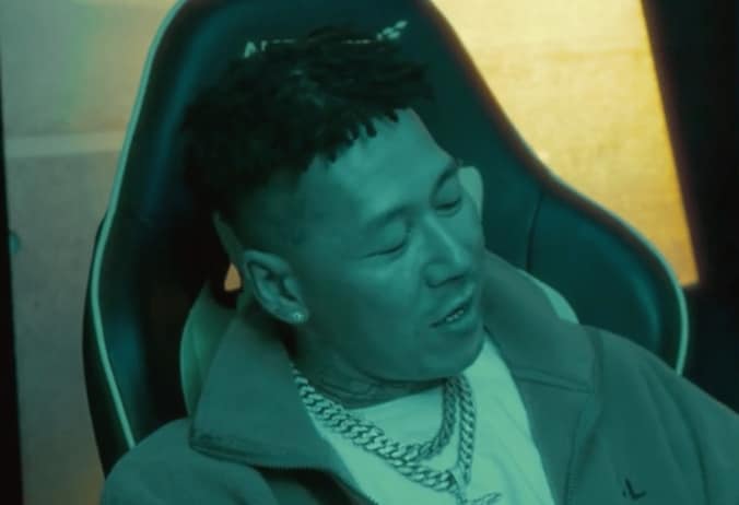 【写真・画像】首にびっしり入れ墨…有名アーティストが真っ当すぎる結婚観を伝授 不甲斐ない彼氏に「家にいる時の姿勢の問題」とガチ説教　1枚目