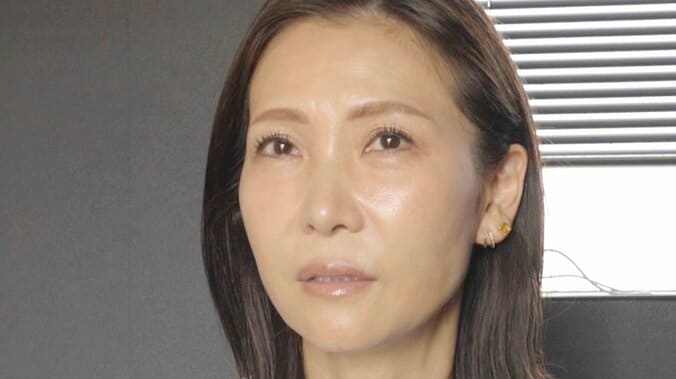 【写真・画像】「コウメ太夫みたいに…」 娘と姉妹に間違われる“奇跡の60歳”女性、若い頃は肌へのコンプレックスから“白塗り”に　1枚目