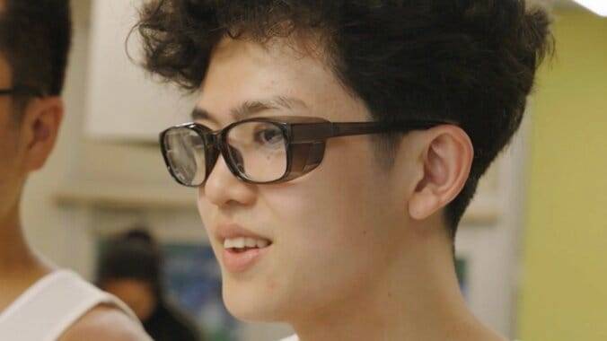 【写真・画像】タトゥーびっしりの人気強面ラッパー 19歳大学生の