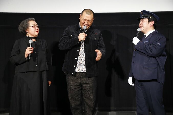 TKO木下、子ども時代の衝撃事件を告白「変なおじさんが家の玄関にガソリンを撒いていた」 3枚目
