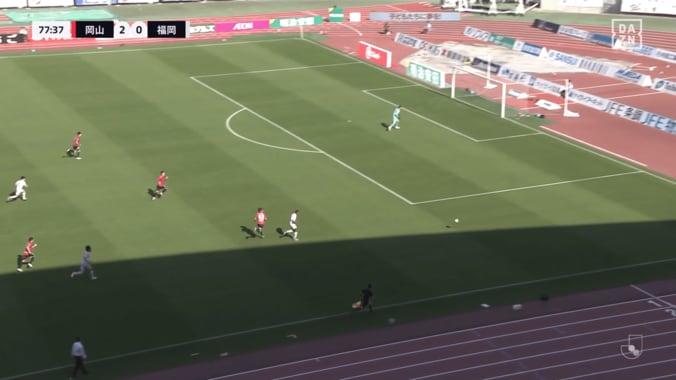 嘘だろ！？サニブラウン弟が「加速力えぐすぎる」「めちゃくちゃ速いやん」福岡19歳FWの“度肝を抜くスプリント”にファン驚愕 4枚目