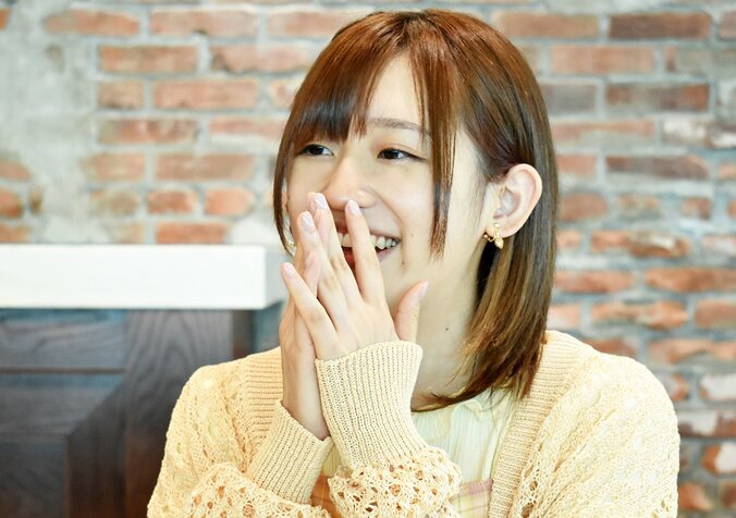 高橋李依が思わず涙する『彼女、お借りします』完璧ヒロイン・千鶴の努力と挫折「第1話から泣きました」 1枚目