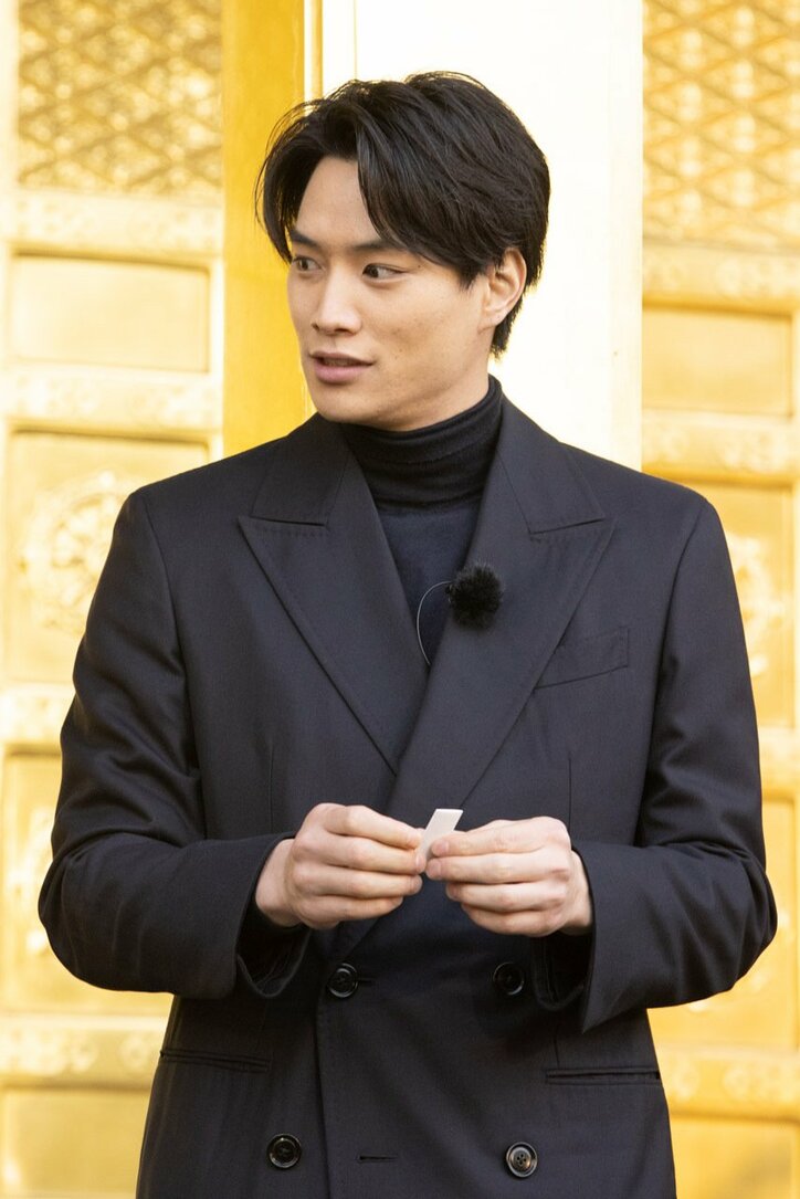 鈴木伸之の突進力は「まるでアイアンマン」と新田真剣佑が太鼓判