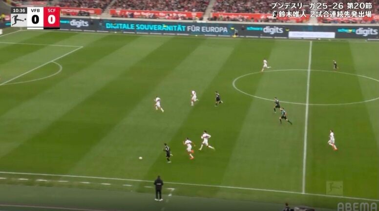 「どんだけドリブルするん？」鈴木唯人、目を疑う“まさかの光景”「速すぎ！」70メートル縦断“超高速キャリー”にスタジアム騒然「代表復帰確定」