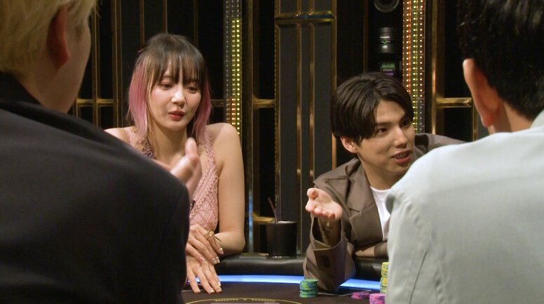 「これはいっちゃうよ」岡田紗佳も思わず同情…人気芸人が“勝率73%”からまさかの逆転負け 最強ポーカープロの強運にドン引き