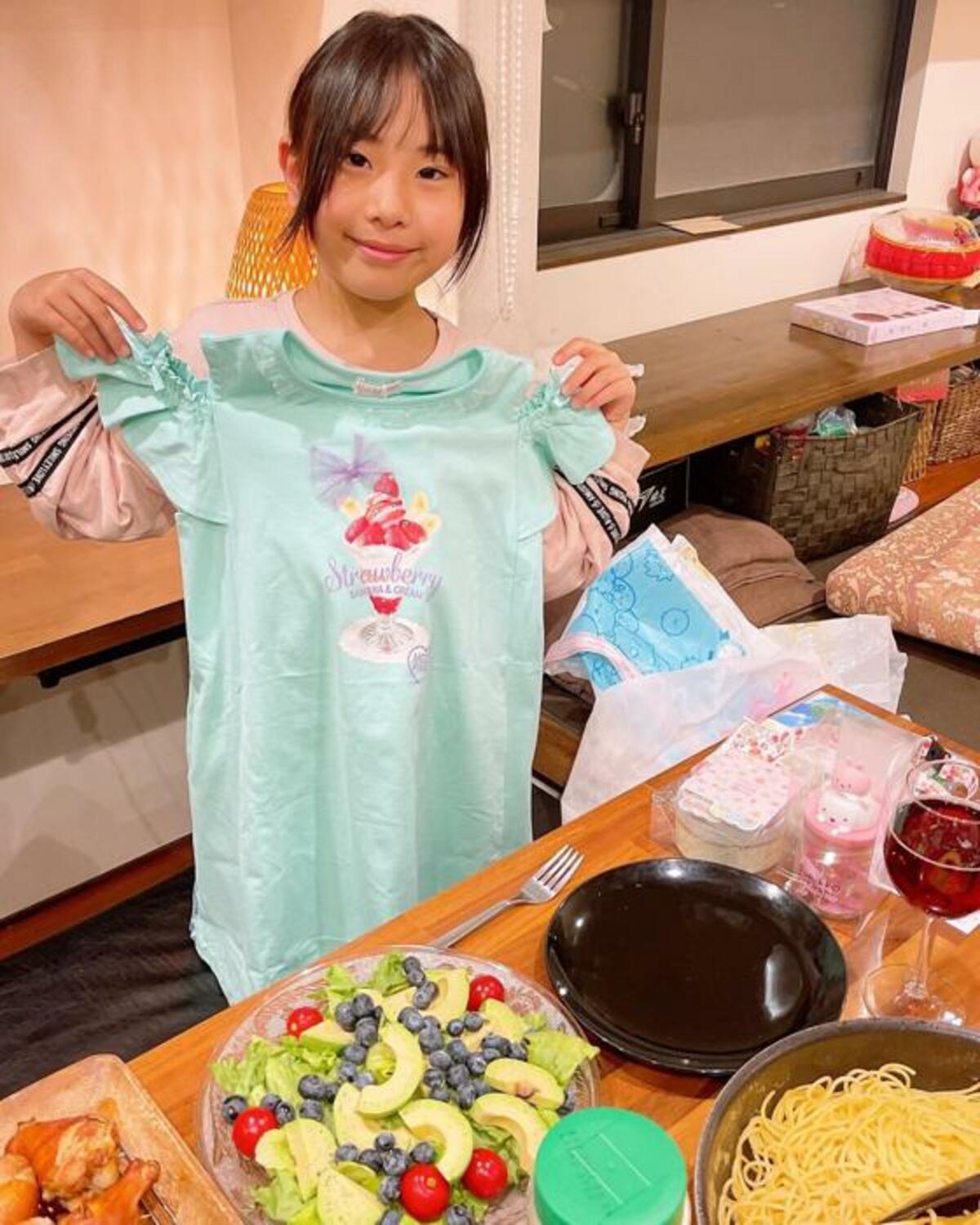 写真・画像】 みきママ、娘の誕生日パーティーで長男から頼まれたこと