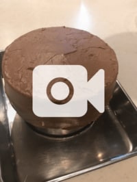 みきママ『今日は旦那の誕生日ケーキを焼きました！！』