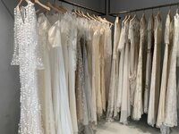 桃『ウェディングドレスをみに…!』