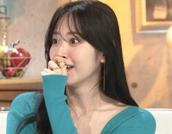 鈴木愛理、イケメン若手芸人が宅飲みで…「ピエロと男を同時にやります」ドキッとさせる行為に「今のやばい！」興奮