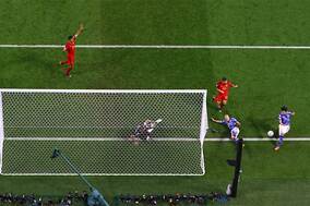 【W杯】大論争の日本“VAR判定弾”　闘莉王が指摘「角度によって…」　天国と地獄の差「ミリ単位」