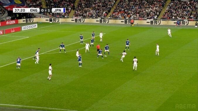 「プレミア移籍まったなし」佐野海舟の“急反転パスカット”に騒然！ビッグクラブ勢の連携を1人で“神回収”「流石だ」 3枚目