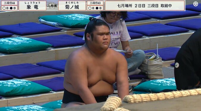 「16歳には見えない」花道から登場した力士が“ただならぬ”存在感「えらい貫禄だ」ファン驚き 4枚目
