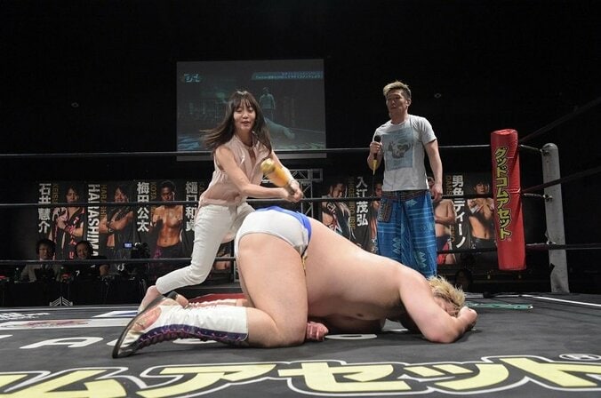 “マッチョ好き”永尾まりや、ケツバット炸裂！男色ディーノ、3週連続被弾 1枚目